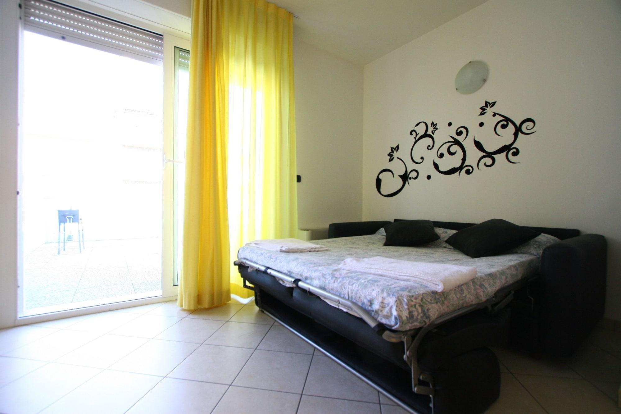Apartahotel Paradise 3*