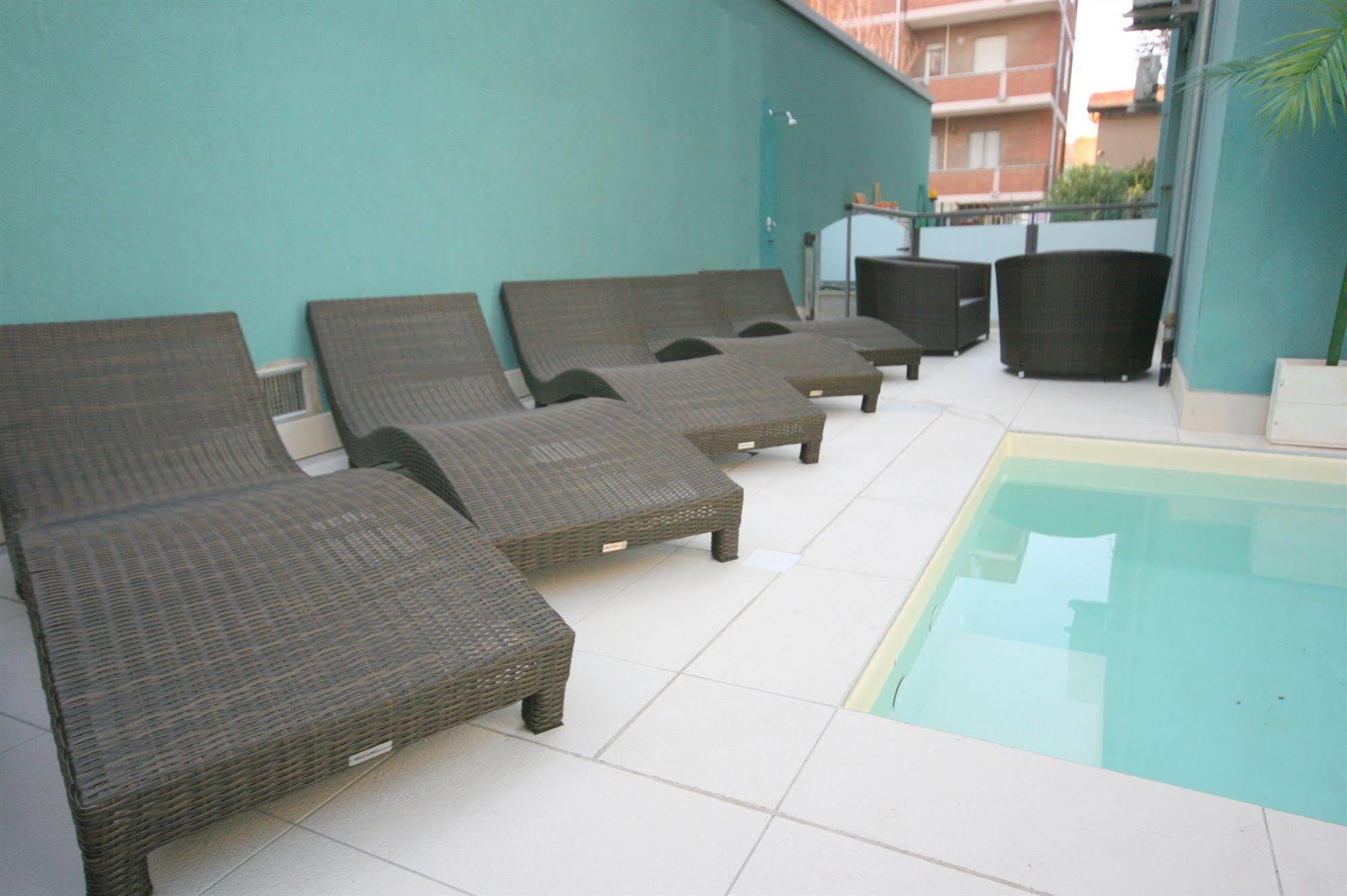 Paradise 3* Rímini